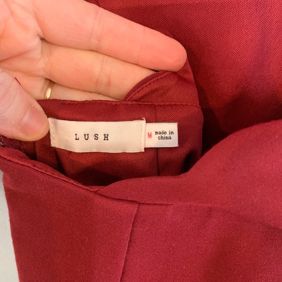 Wine Red Scalloped Hem Mini Dress Medium open back - Picture 11 of 16